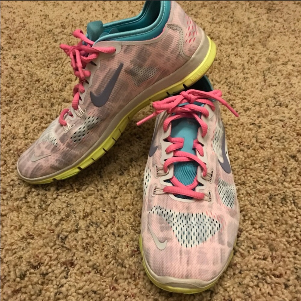 Nike Shoe 5.0 free